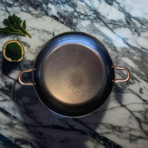 Black Steel Paella Pan