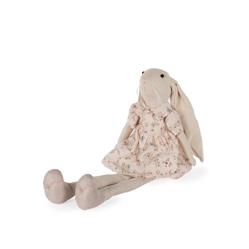 Lola Rabbit Sitting