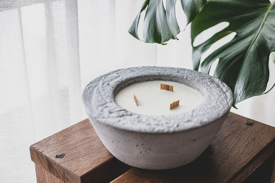 Medium Concrete Candle, Grey, French Pear