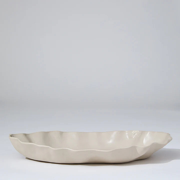 Ruffle Rectangle Platter (XL)