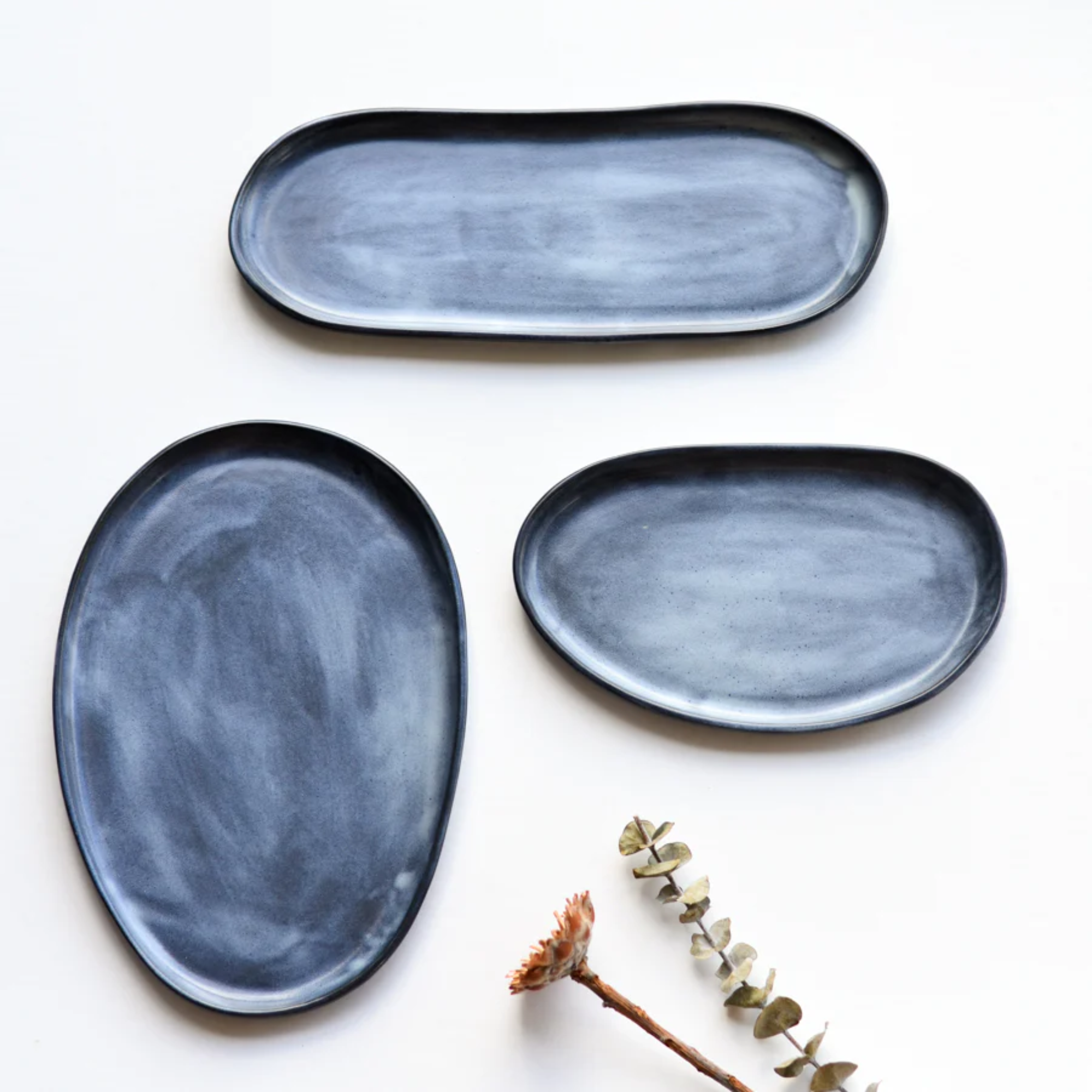 Pebble Tray