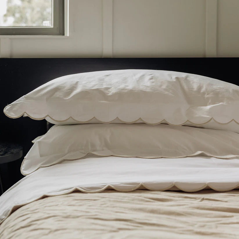 Scalloped Edge Cotton Sheet Sets